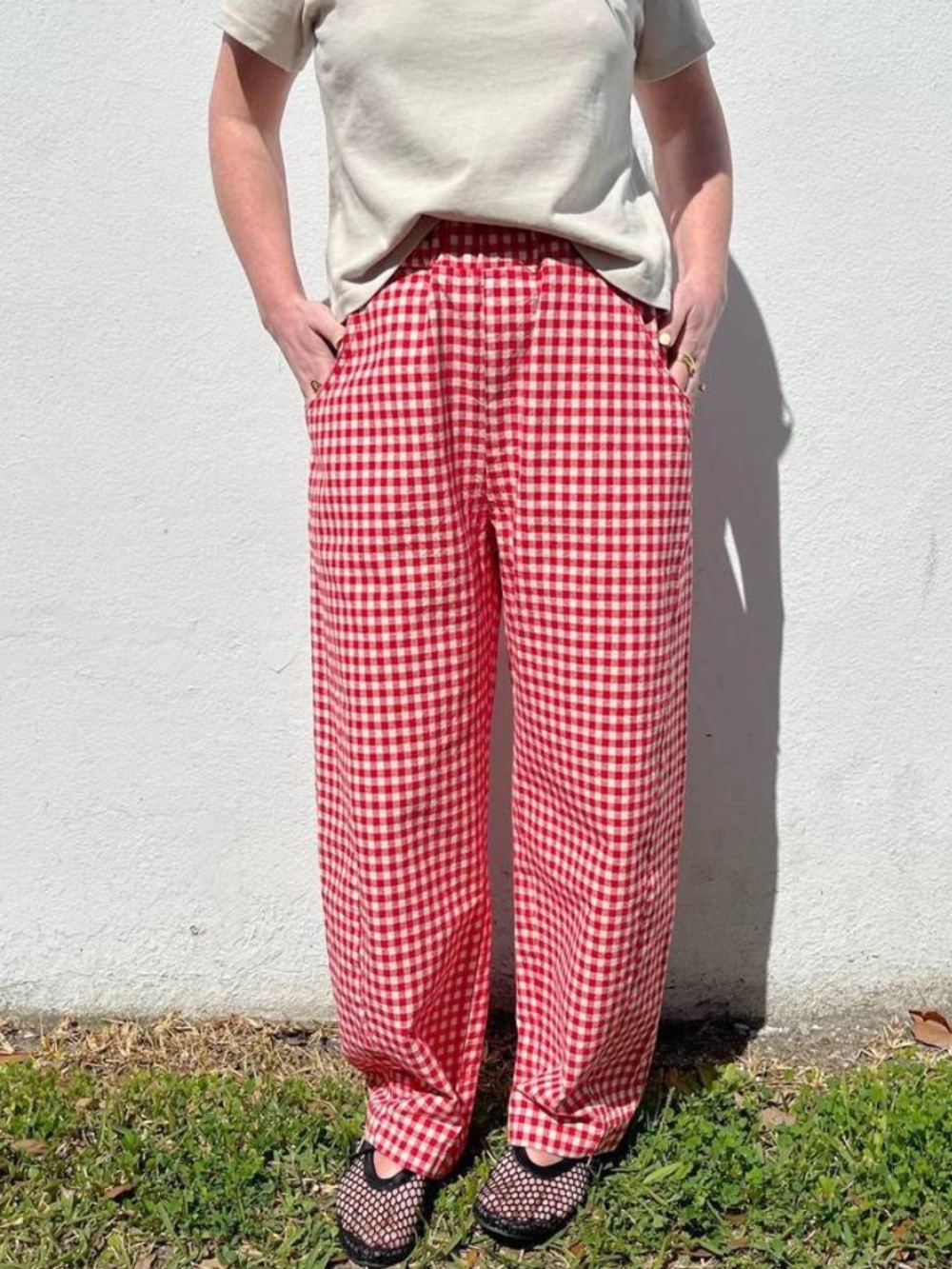 Le Bon Shoppe Arc Pants in Red Gingham M - Picture 3 of 10